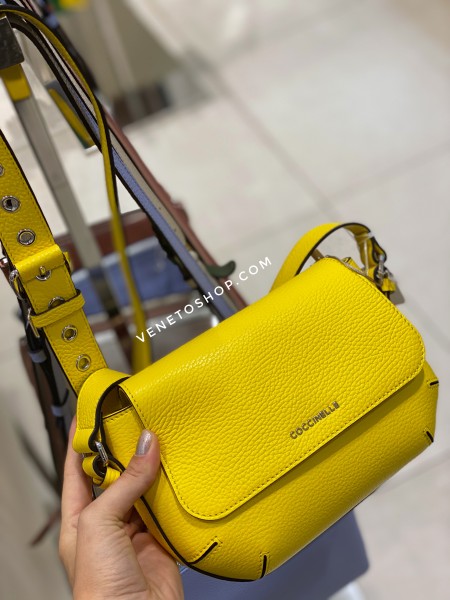 Кожаная сумка Alyssa размер s 21•14•10 cm цвет желтый  E1 3M0 55 01 80