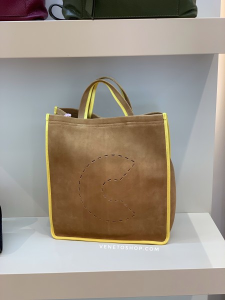 Замшевая сумка coccinelle 33•37cm цвет песочный светлый бутик
