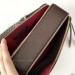 Кожаная сумка coccinelle jen  new размер медиум 14•23 cm  цвет коричневый темный , с цветным плечевым ремешком