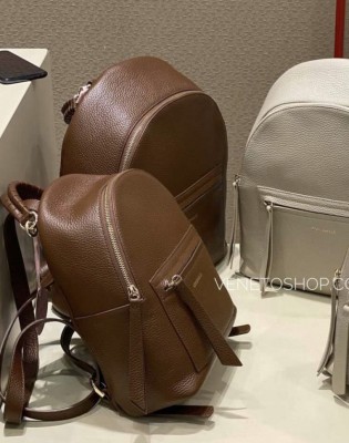Кожаный рюкзак coccinelle azalea размер L 29•33 cm цвет moka коричневый