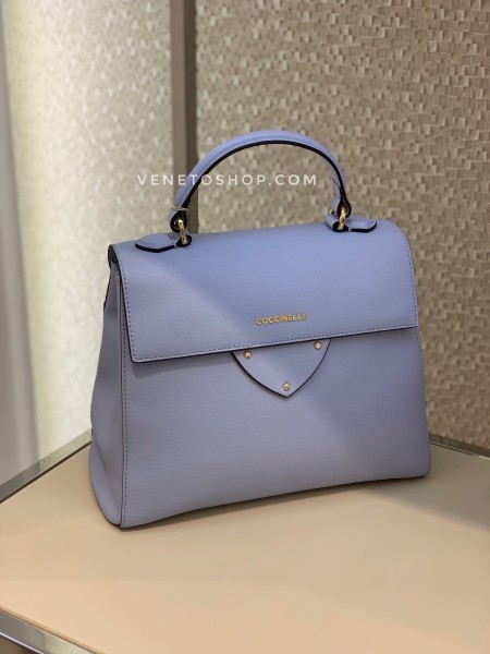 Кожаная сумка Coccinelle b14, размер медиум, цвет голубой, Кожа сафьян