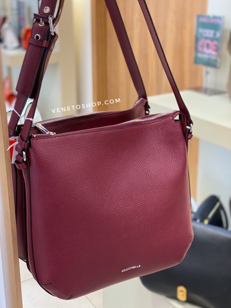 Кожаная сумка Coccinelle Alyssa размер L  30•31 cm цвет бордовый