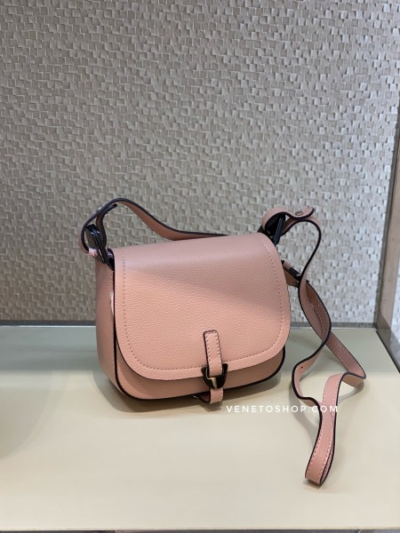 Кожаная сумка coccinelle 14•18 cm цвет пыльный розовый, зернистая кожа