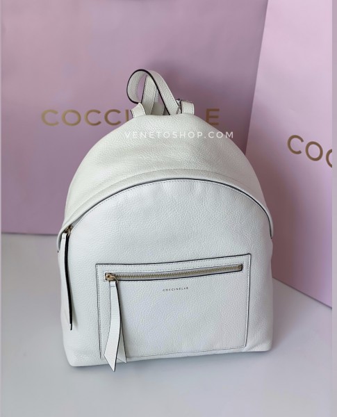 Кожаный рюкзак coccinelle Jen  размер L (30•34cm) цвет белый