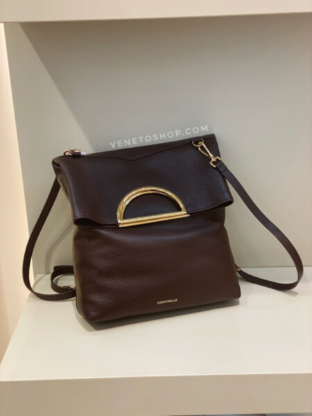 Кожаный сумка-рюкзак dalia coccinelle 28,5•29 cm цвет темный шоколадный коричневый