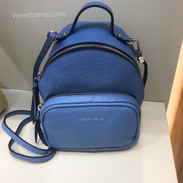 Кожаная сумочка Coccinelle цвет голубой